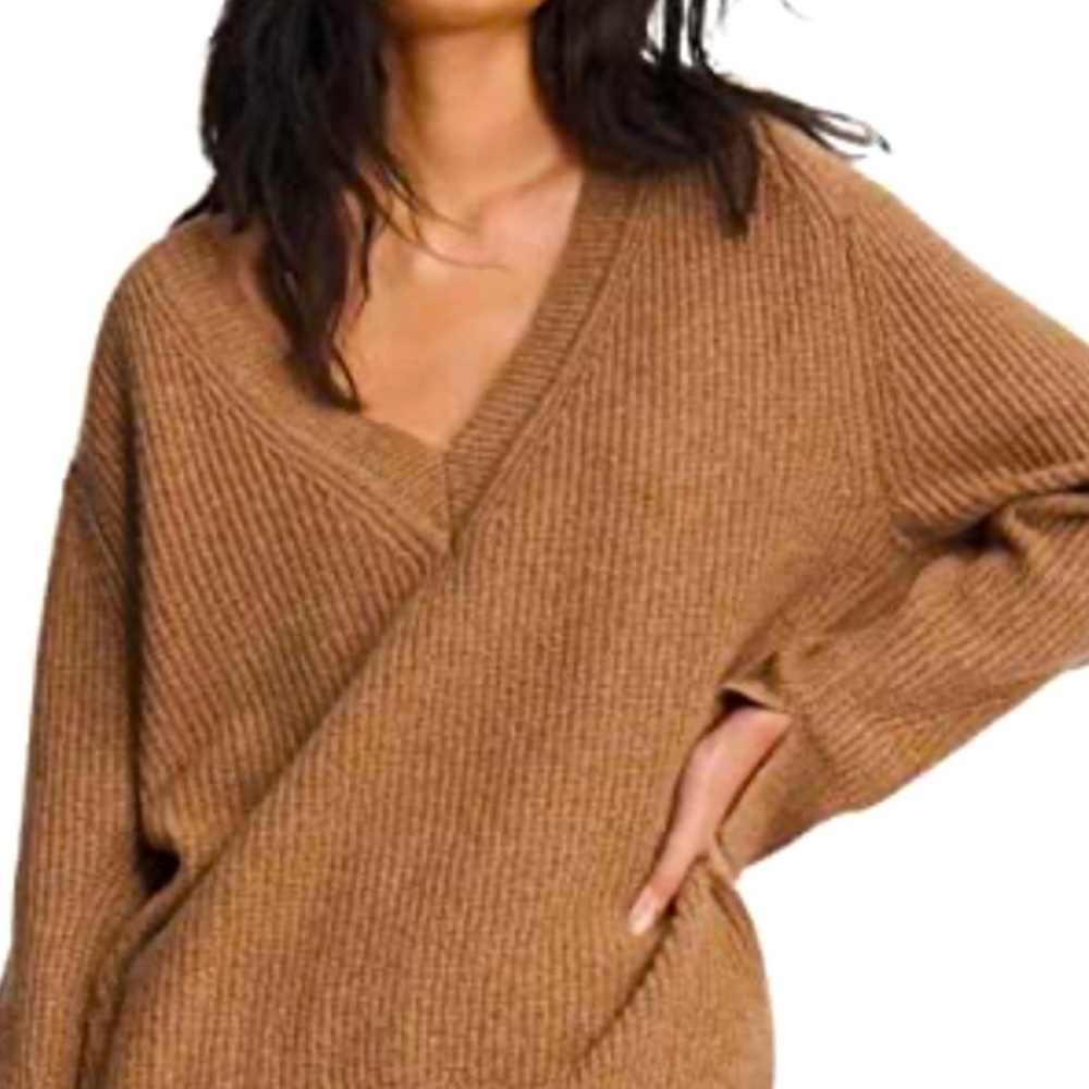 RAG & BONE
PIERCE CASHMERE VNECK SWEATER - Picture 3 of 11